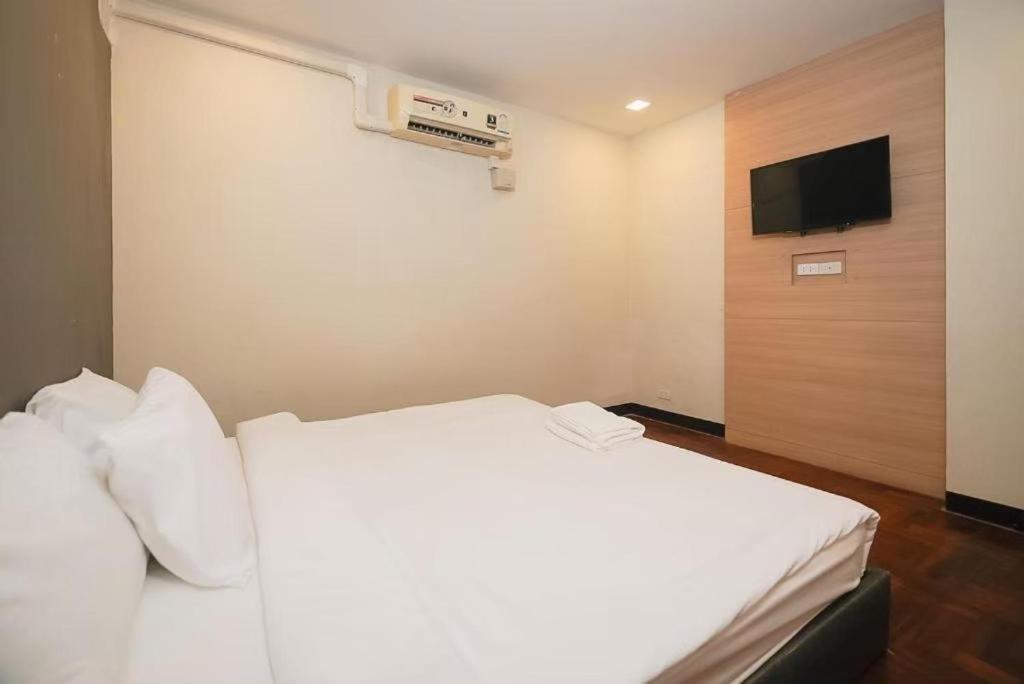 Go Inn Silom Bts St Louis V โกอินน์ สีลม 2 Bangkok Exteriör bild